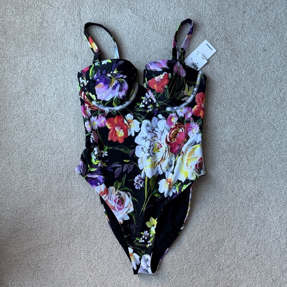 Floral Swimwear - Picture 1 of 3